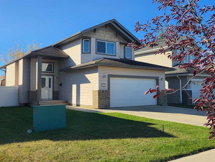 613 Oak Street  - Other Detached for Sale, 3 Bedrooms (A2318446)