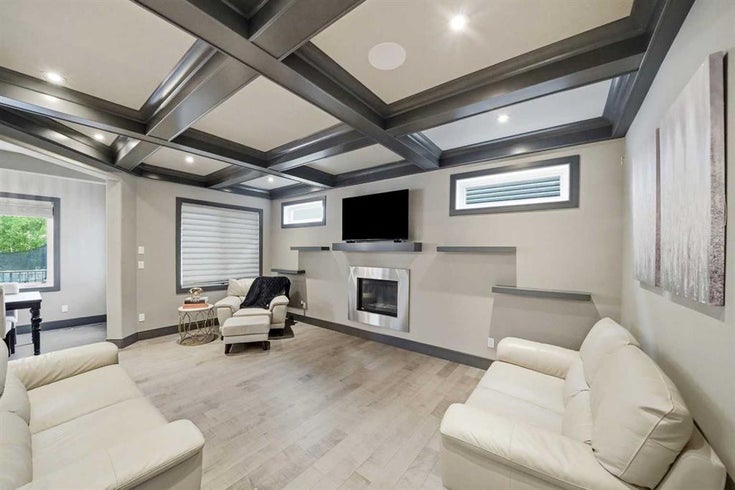 13 Lazaro Close  - Laredo Detached for Sale, 4 Bedrooms (A2343048)