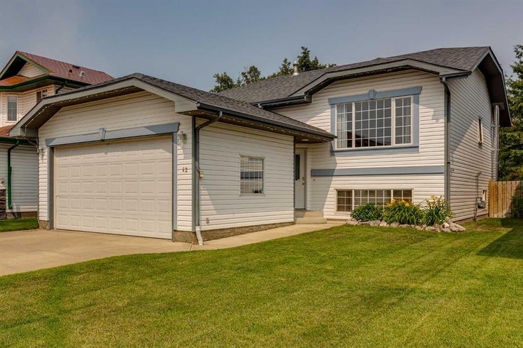 42 Westglen Boulevard  - Harvest Meadows Detached for Sale, 4 Bedrooms (A2345381)