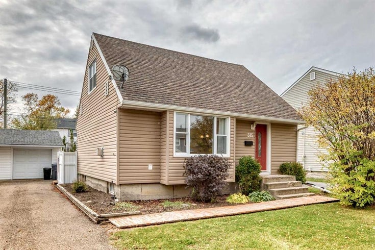 315 Spruce Street  - Other Detached for Sale, 2 Bedrooms (A2347189)