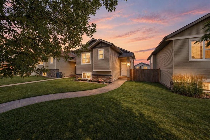 106 25 Street  - Other Detached for Sale, 2 Bedrooms (A2348371)